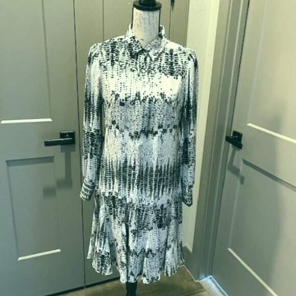 White House/Black Market Godet Long-Sleeved Shirt Dress-Size 6-NWT - Picture 6 of 14